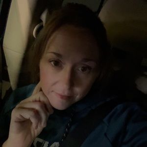 Meet your Posher, Christen